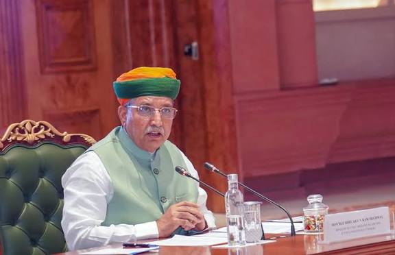 Union Law Minister Arjun Ram Meghwal Represents India at Conference on Future of International Commercial Courts in Bahrain.