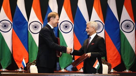 India and Russia Sign Protocol to Boost Trade to $100 Billion by 2030.