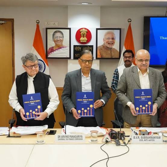 NITI Aayog "Health Index 2025": Kerala Retains Top Spot.