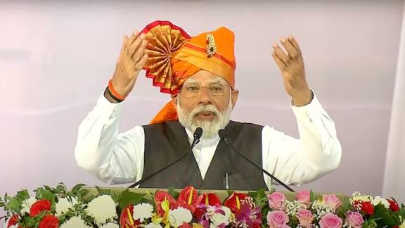 PM Modi Inaugurates 90,000 Houses Under PMAY-Urban in Solapur.