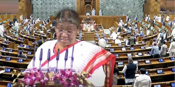 राष्ट्रपति के अभिभाषण के साथ संसद का बजट सत्र शुरू हुआ।