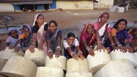 Govt Increases "Lakhpati Didi" Scheme Target to 3 Crore.