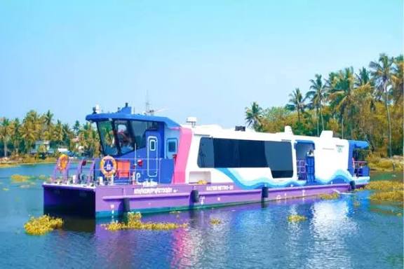 Kerala CM Inaugurates Phase 2 of Kochi Water Metro.