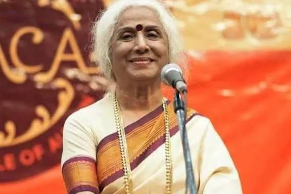 Eminent Hindustani Classical Singer Prabha Atre Passes Away.