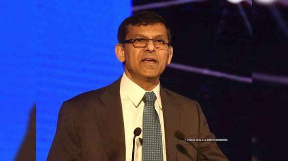 Raghuram Rajan Receives the Global Economist Award 2026.