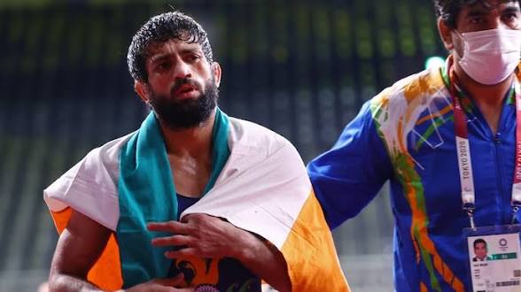 Ravi Dahiya Wins Gold at Asian Wrestling Championship.