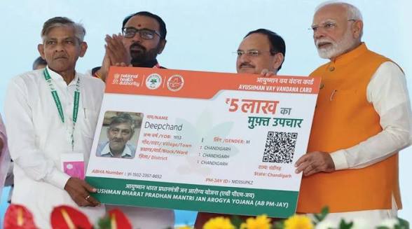 Health Ministry Expands Ayushman Bharat for Senior Citizens Above 70.