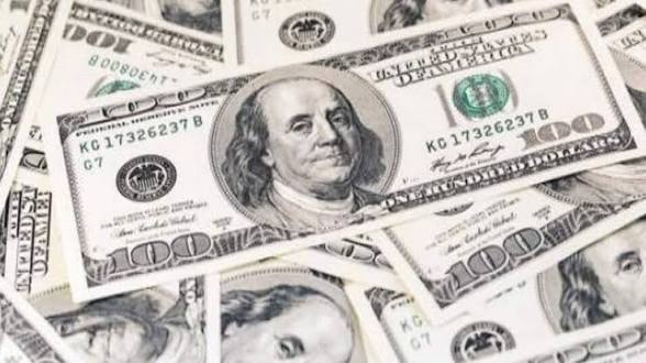 India Foreign Exchange Reserves Cross Historic USD 650 Billion Mark.