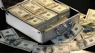 India Foreign Exchange Reserves Cross Historic USD 750 Billion Mark.