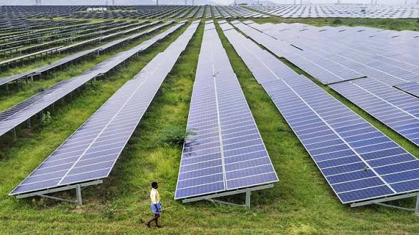 NGT Mandates Solar Power for All NCR Commercial Server Hubs.