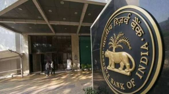<b>RBI</b> issues final prudential norms for <b>Stressed Financial Assets</b>.