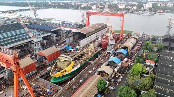 <b>India</b> retains the top position in global <b>ship recycling</b>.