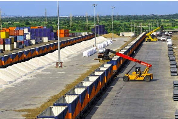 <b>Five Gati Shakti Cargo Terminals dedicated in Gujarat.</b>