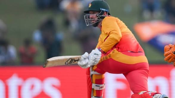 <b>Brendan Taylor sets record for longest ODI career.</b>