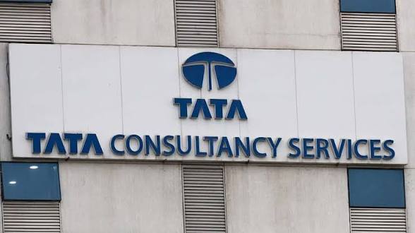 <b>TCS partners with DGCX to modernise derivatives infrastructure.</b>