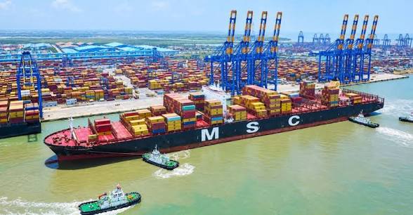 <b>Centre notifies India’s first four Mega Ports.</b>